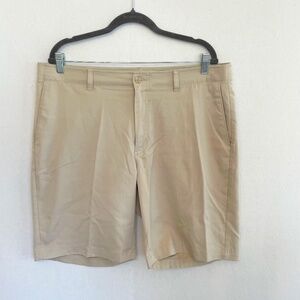 PGA TOUR Mens Size 38 Waist Tan Flat Front Golf Shorts Pockets Stretch